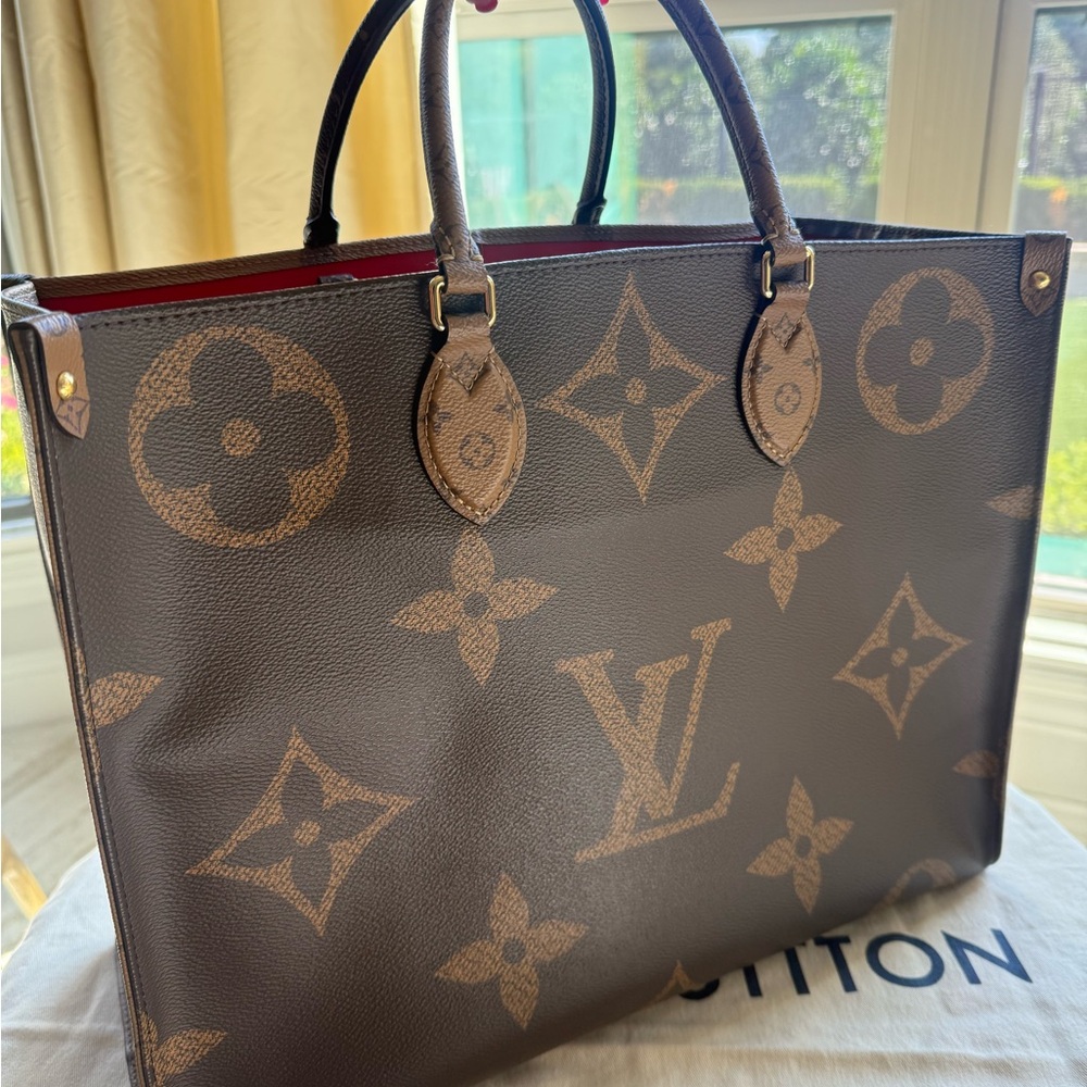 Louis Vuitton On The Go GM - Picture 9 of 10